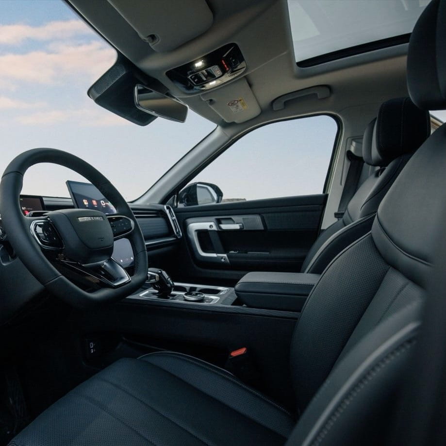 7 - front interior (1)