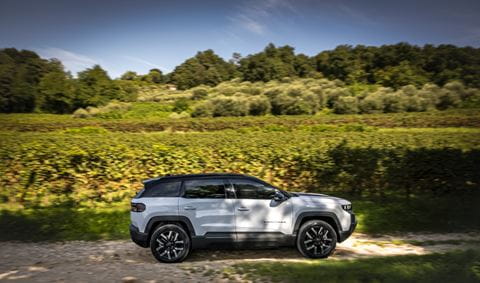 2_Jeep_Compass_Side