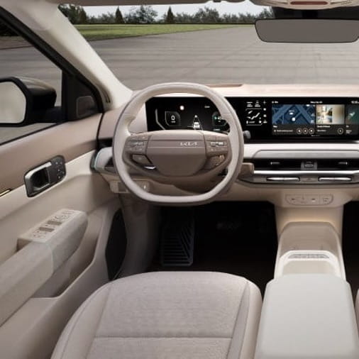 ev4-white interior