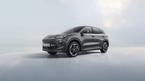 s5-ev-Right-front-45-degrees