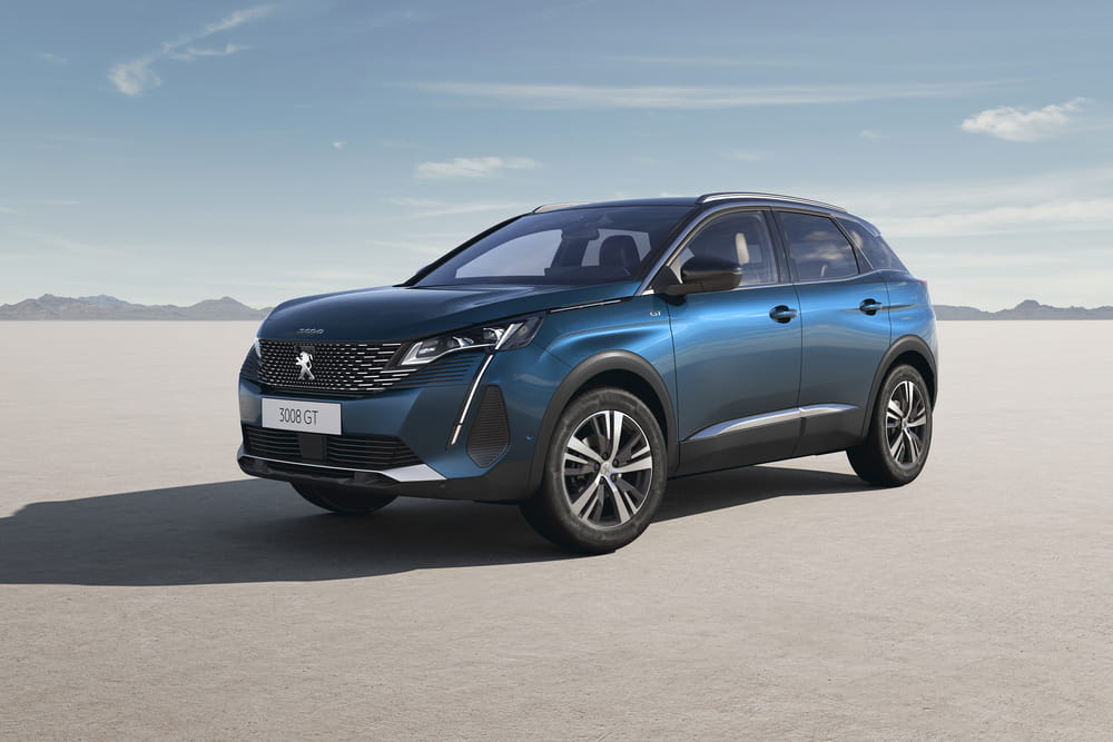 2_Peugeot_E3008_Side