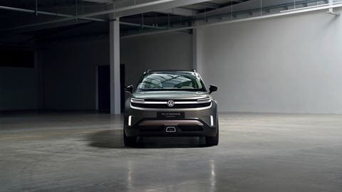 Volvo XC60 back angle