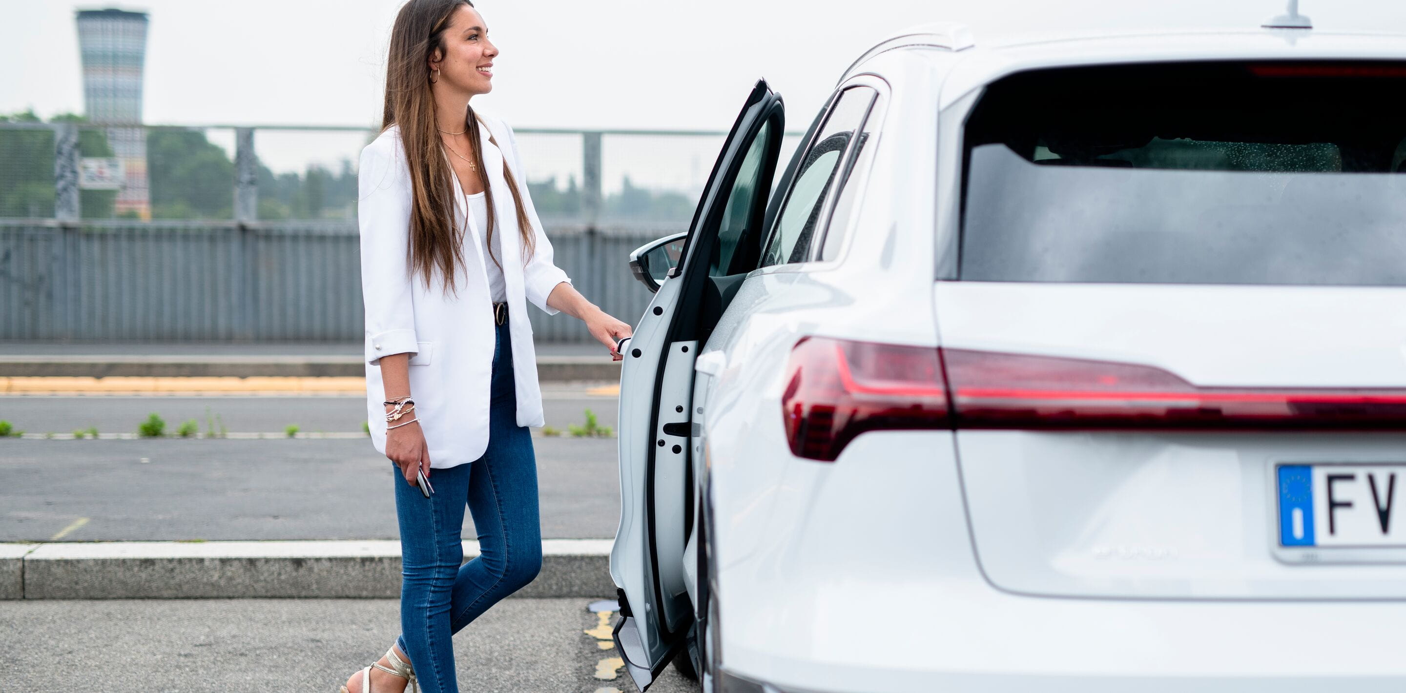 Website header large-IT_19_43