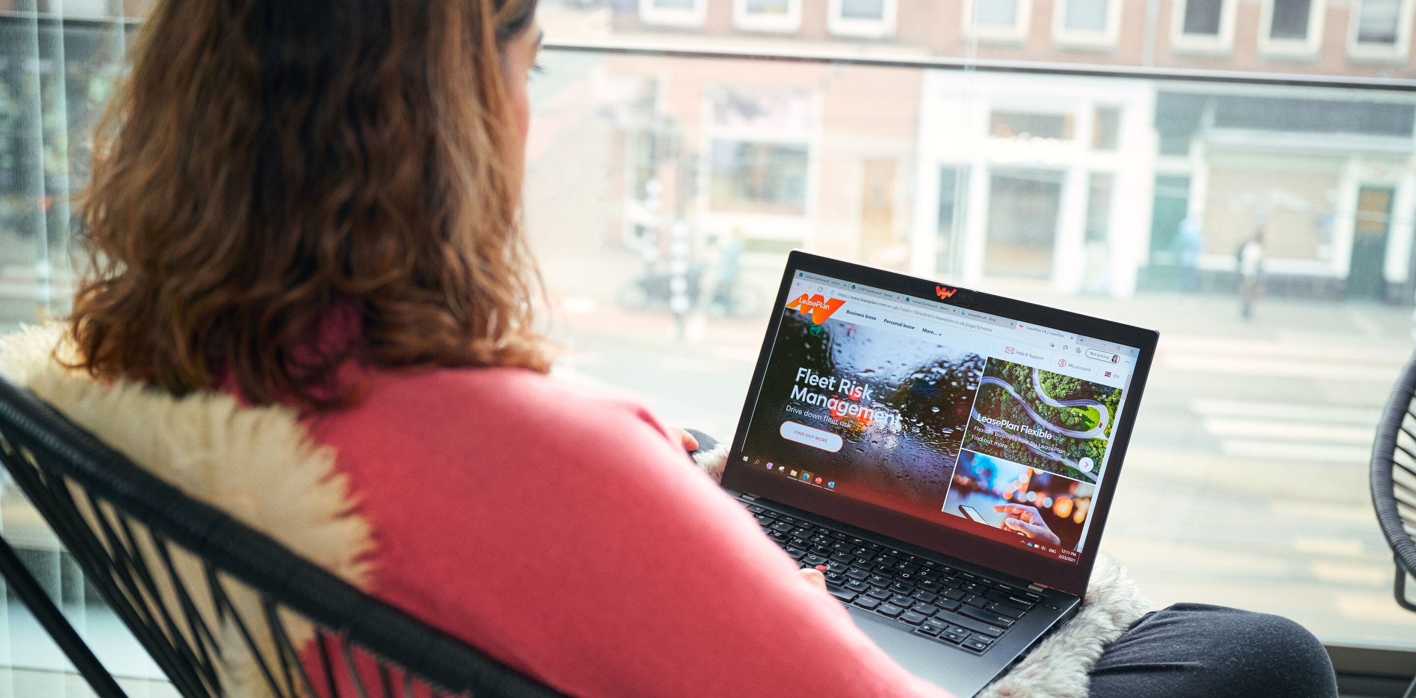 Website header large-NL_21_ 11