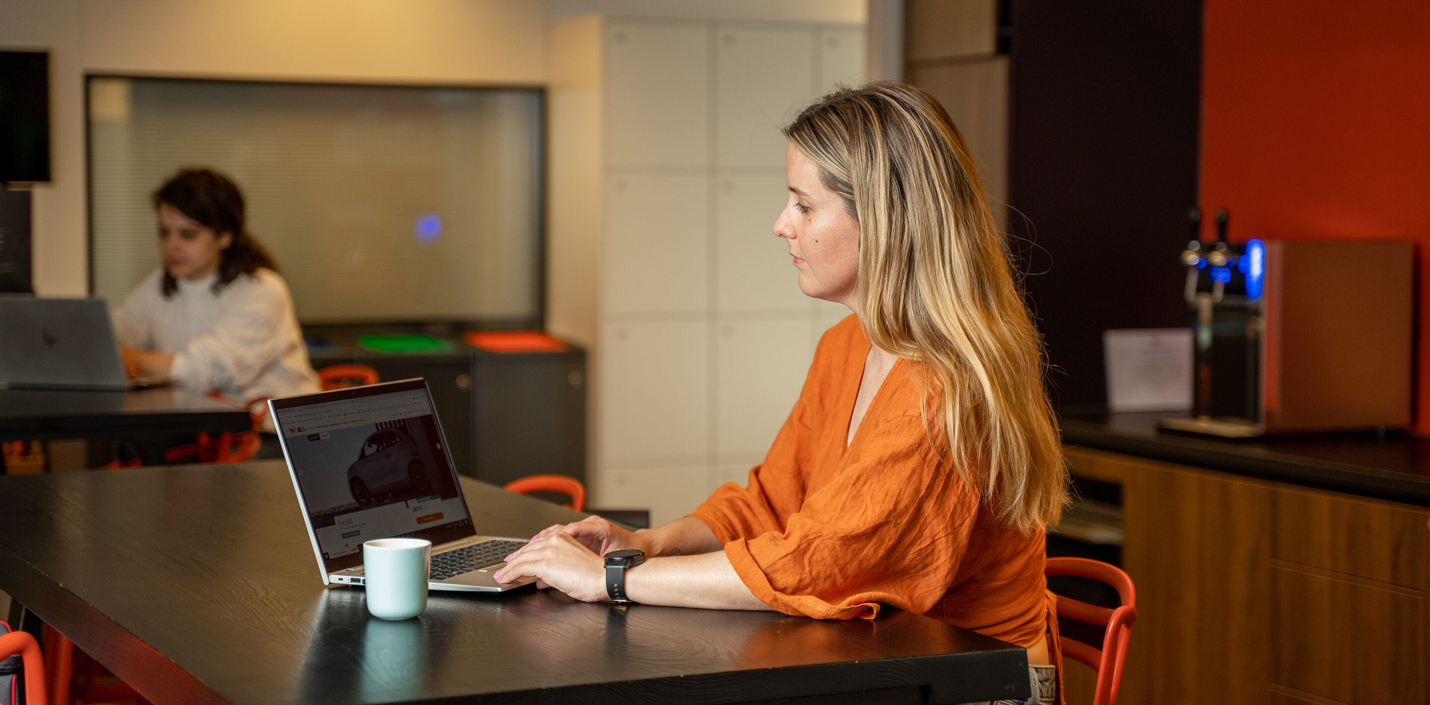 Website header large-NL_23_ 17