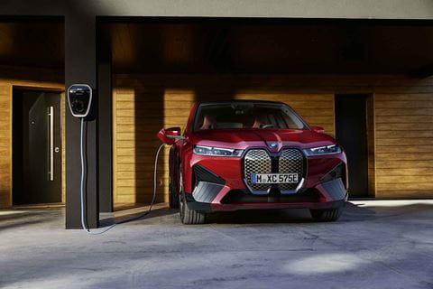 BMW iX