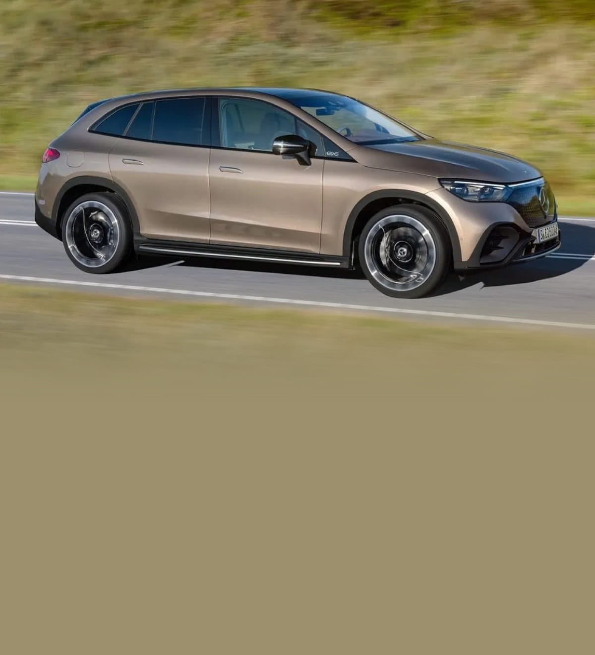 Spotlight - Mercedes EQE SUV