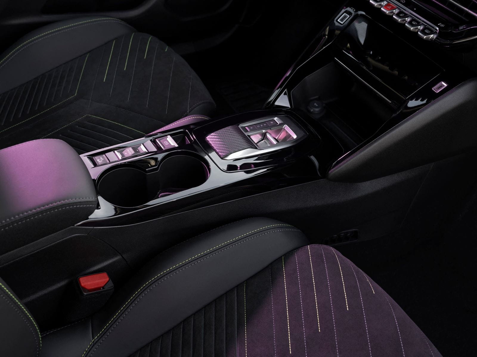 e-2008 details interior