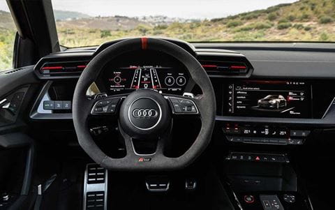 audi-rs-3-interni