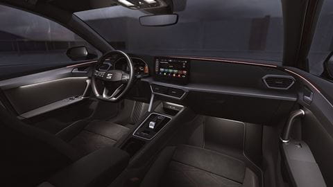 Seat Leon e-Hybrid interior