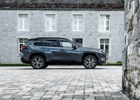 Toyota RAV4 Plug-in Hybrid lateral