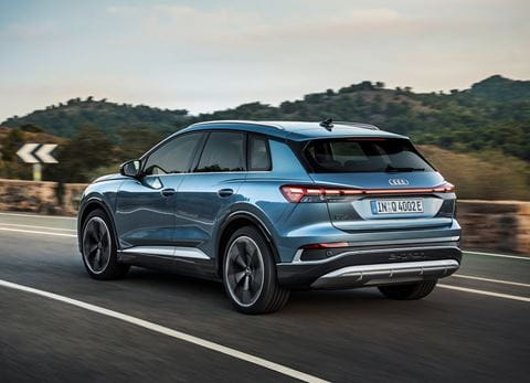 Toyota Yaris Cross traseira