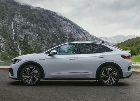 Toyota Yaris Cross traseira