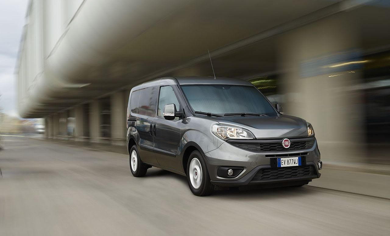 Fiat Doblo driving
