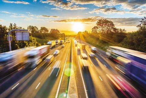 Autoestrada em velocidade