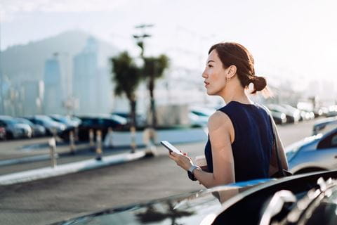 Occasion Lease Large-GettyImages-1278406378