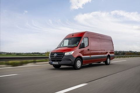 Mercedes-Benz Sprinter mercedes-sprinter-lcv-showroom
